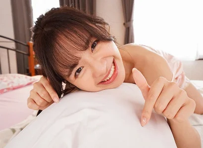 Cô chị dâm đãng chiếm mất bạn trai của em gái mình